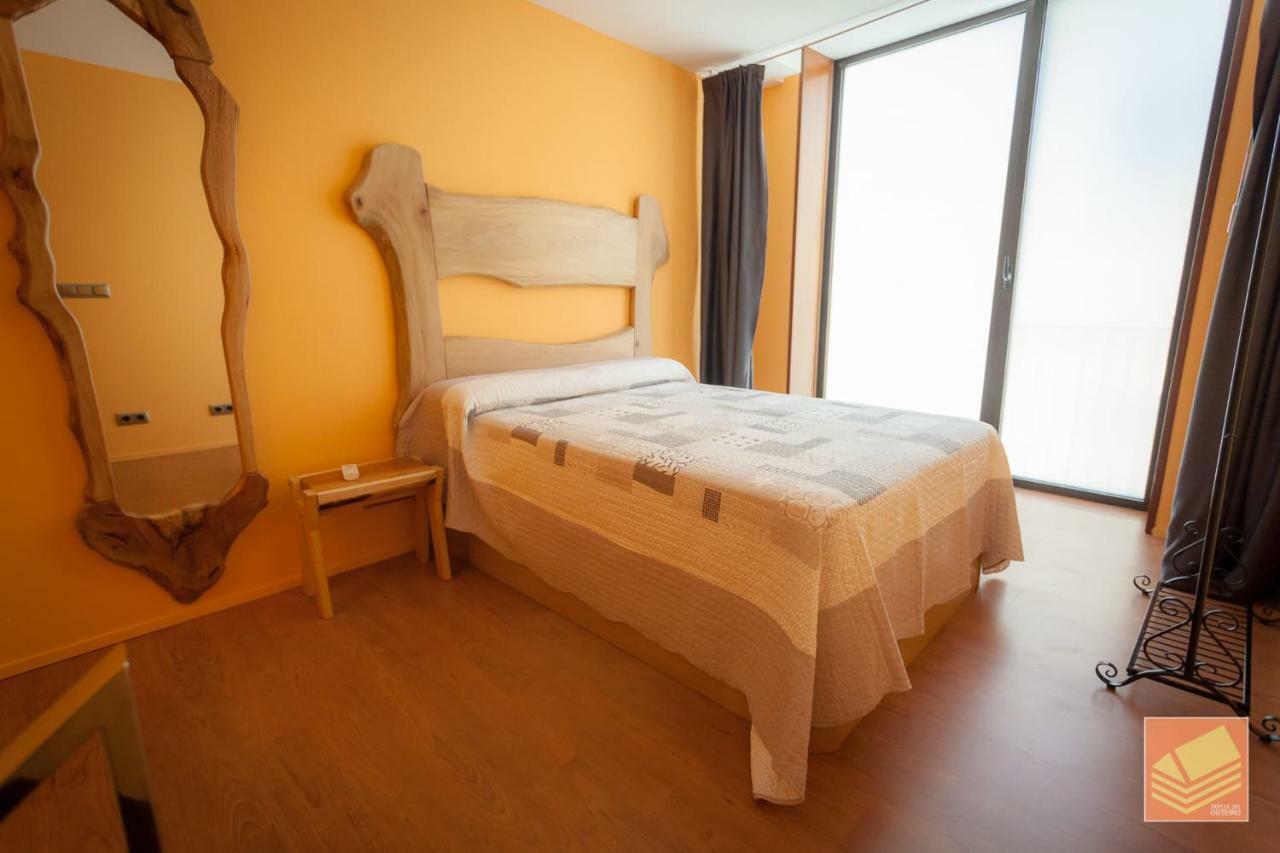 Triplex Del Outeiro "La Casa Del Fotografo" Apartment กันกาส เด มอร์ราโซ ภายนอก รูปภาพ